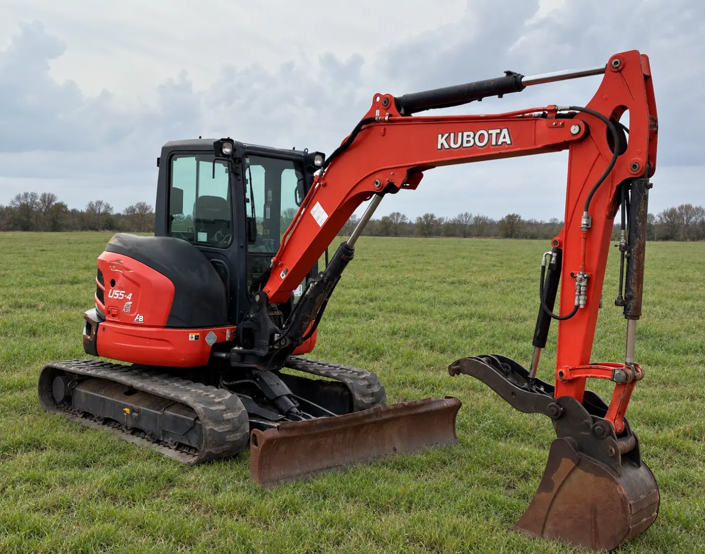2021 Kubota U55-4 — catalogue photograph