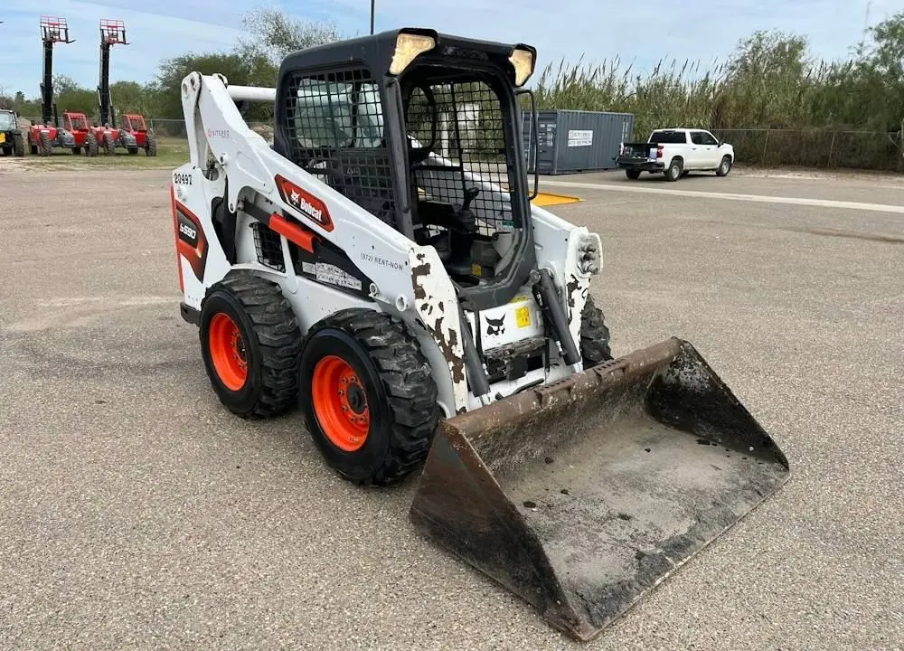 2023 Bobcat S590 — catalogue photograph