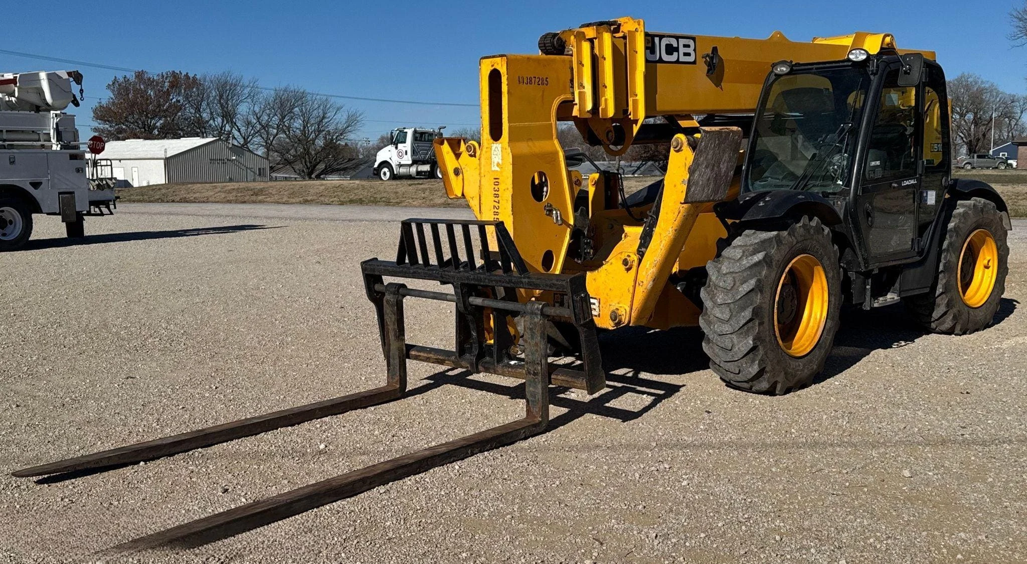 2016 JCB 510-56 Telehandler — catalogue photograph